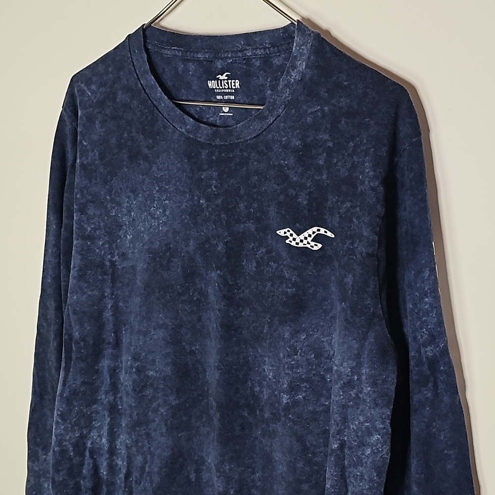 Hollister medium blue long sleeve shirt - Picture 2 of 7